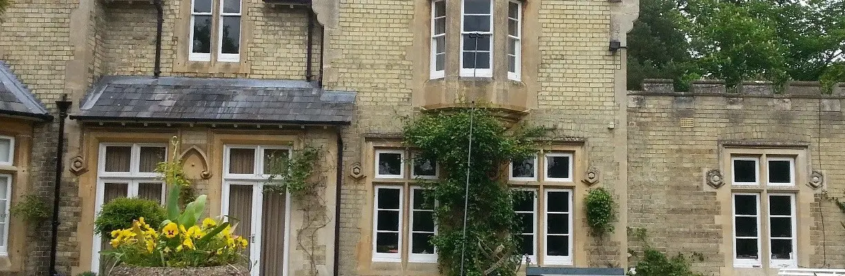 Domestic window cleaning
